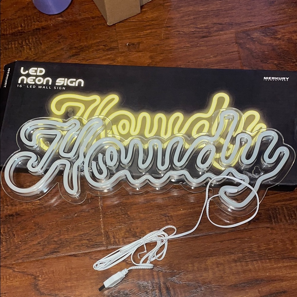 Neon 'Howdy' Sign - Picture 6 of 7